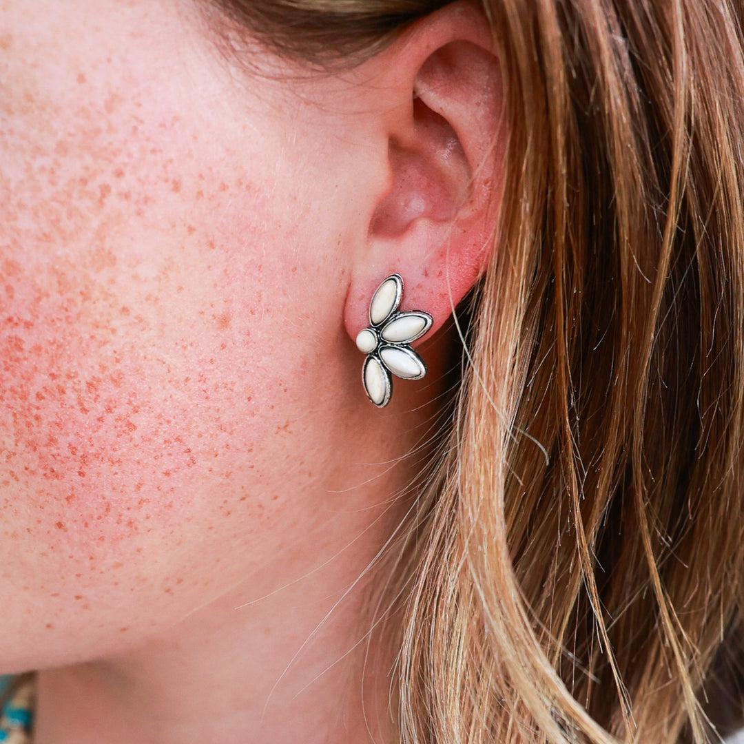 Half flower Stud Earrings - Ivory or Turquoise