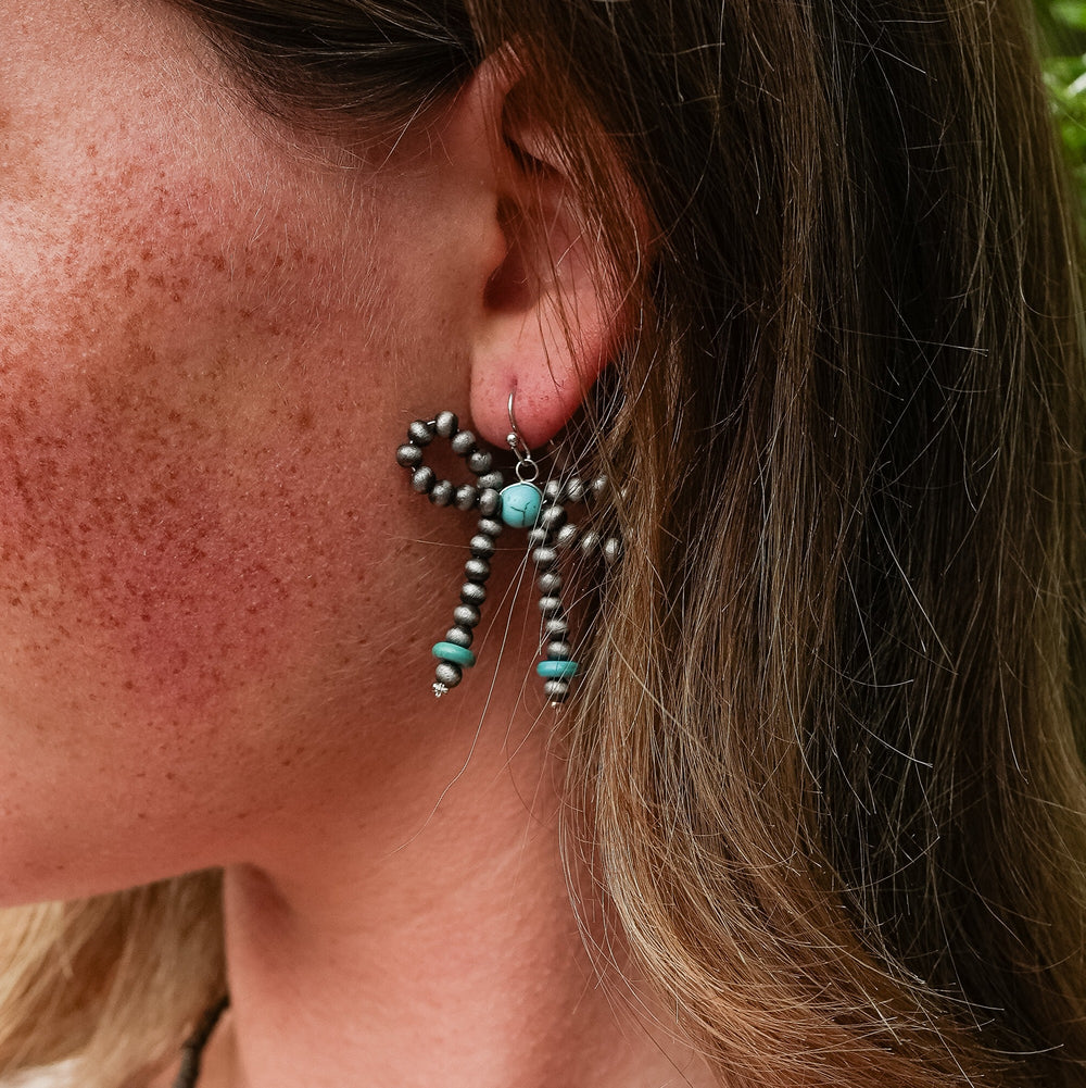 Navajo Pearl and Turquoise Bow Earrings - Turquoise or Ivory