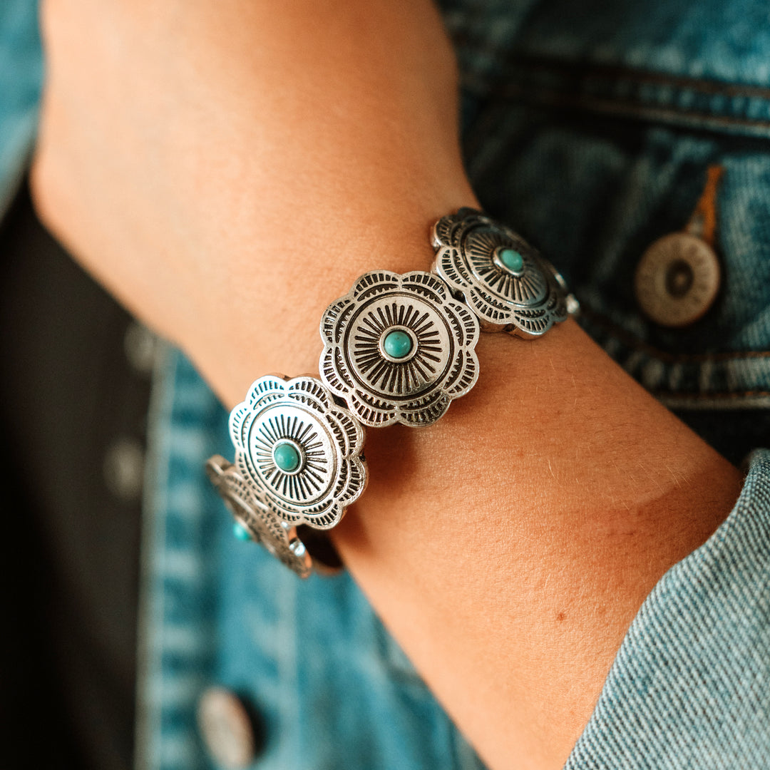 Circular Concho Stretch Bracelet - Wyo-Horse - cheap cowgirl western fashion jewelry