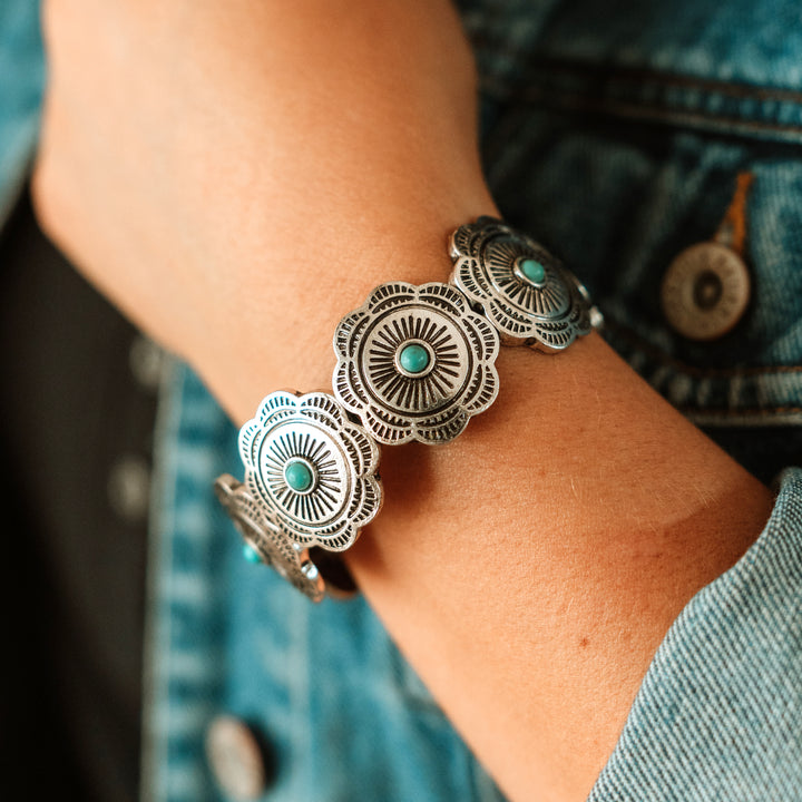 Circular Concho Stretch Bracelet - Wyo-Horse - cheap cowgirl western fashion jewelry